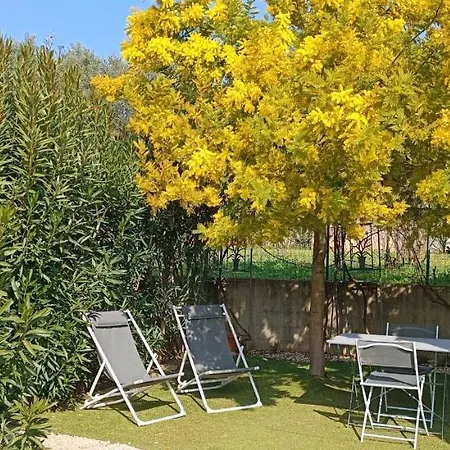Au Bon Penequet 4* Pujaut