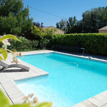 Au Bon Penequet 4* Pujaut