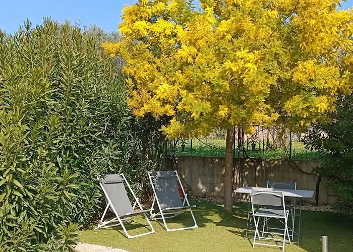 Au Bon Penequet 4* Pujaut